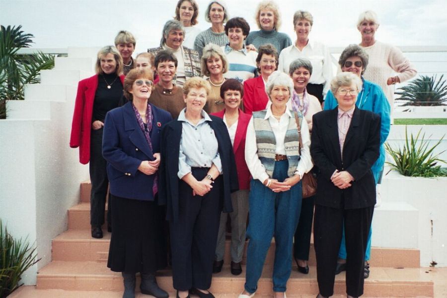 Old Girls meet in 1995